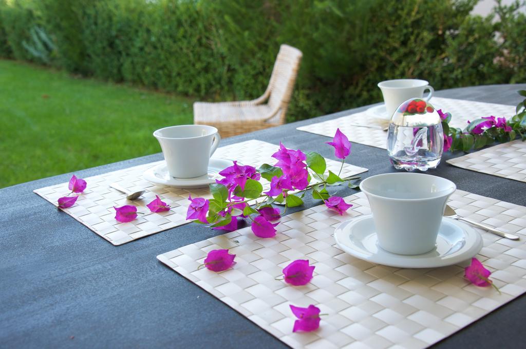 Li Casi Bianchi Apartment San Teodoro  Luaran gambar