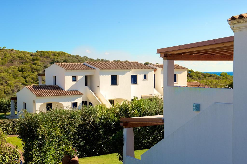 Li Casi Bianchi Apartment San Teodoro  Luaran gambar